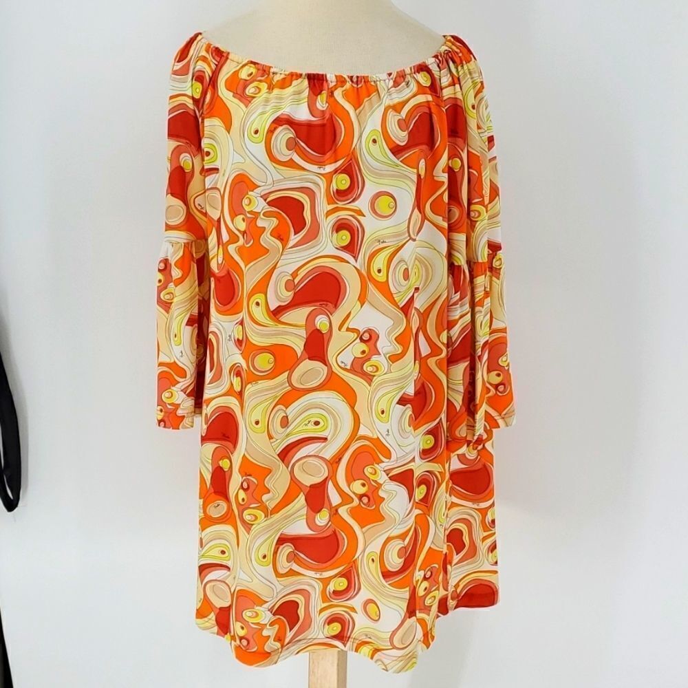 ELYSA SUZANNE Vintage dress. Size small.  Bell‎ sleeves. Orange and yello…